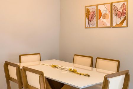 Apartamento para alugar com 80m², 2 quartos e 2 vagassala