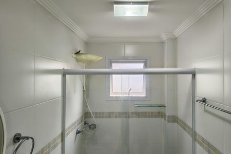 Apartamento para alugar com 80m², 2 quartos e 2 vagasBanheiro