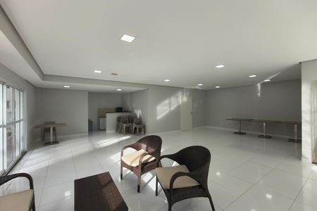 Apartamento para alugar com 80m², 2 quartos e 2 vagasÁrea comum - Salão de festas