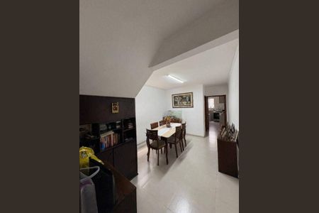 Casa à venda com 3 quartos, 177m² em Jardim Peri Peri, São Paulo