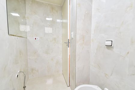 Banheiro de apartamento à venda com 1 quarto, 40m² em Ipiranga, São Paulo