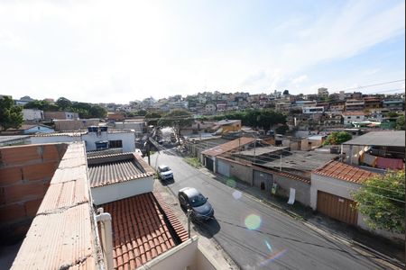 Casa à venda com 600m², 3 quartos e 4 vagas Casa à venda com 600m², 3 quartos e 4 vagasVista da Rua