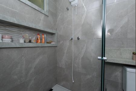 Casa à venda com 600m², 3 quartos e 4 vagas Casa à venda com 600m², 3 quartos e 4 vagasBanheiro 1