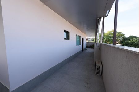 Casa à venda com 600m², 3 quartos e 4 vagas Casa à venda com 600m², 3 quartos e 4 vagasÁrea externa