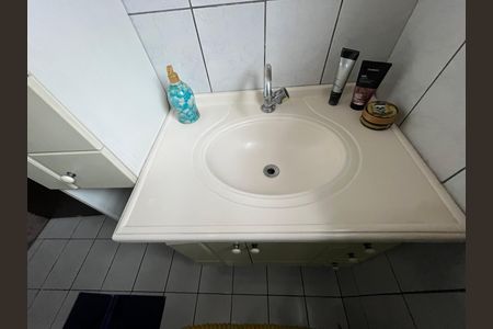 Casa à venda com 250m², 3 quartos e 3 vagas Casa à venda com 250m², 3 quartos e 3 vagasBanheiro - torneira