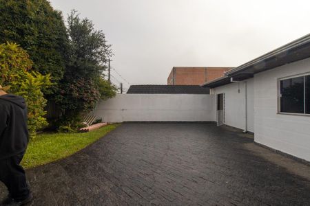 Casa à venda com 720m², 3 quartos e 5 vagas Casa à venda com 720m², 3 quartos e 5 vagasJardim