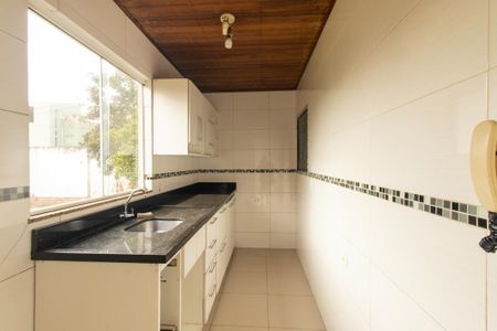 Casa à venda com 720m², 3 quartos e 5 vagas Casa à venda com 720m², 3 quartos e 5 vagasCozinha