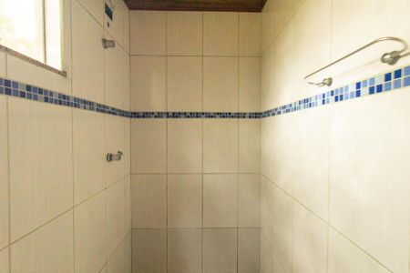 Casa à venda com 720m², 3 quartos e 5 vagas Casa à venda com 720m², 3 quartos e 5 vagasBanheiro Social