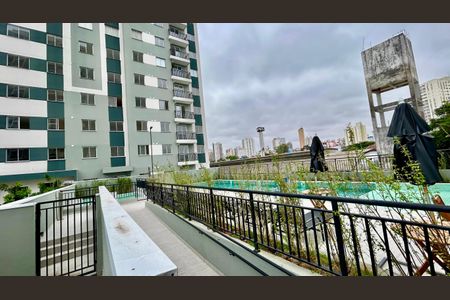 Apartamento à venda com 40m², 2 quartos e sem vagaÁrea comum - Piscina