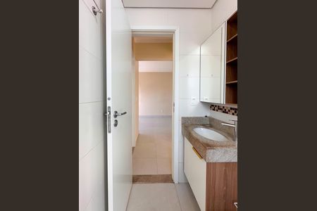 Apartamento para alugar com 60m², 2 quartos e 1 vaga Apartamento para alugar com 60m², 2 quartos e 1 vagaBanheiro Social