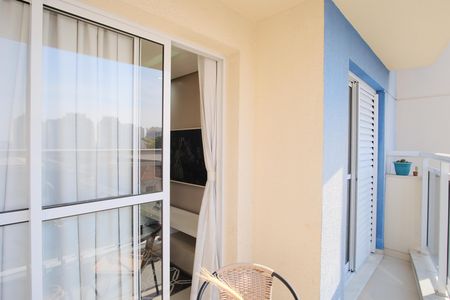 Apartamento à venda com 81m², 3 quartos e 2 vagasVaranda