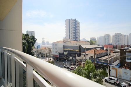 Apartamento à venda com 81m², 3 quartos e 2 vagasVaranda