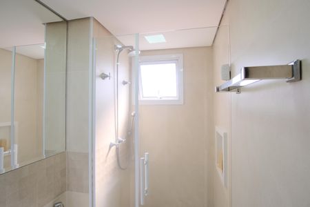 Apartamento à venda com 81m², 3 quartos e 2 vagasBanheiro da Suíte