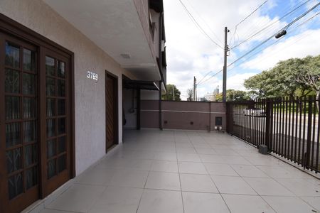 Casa à venda com 202m², 3 quartos e 3 vagasVaranda/Garagem