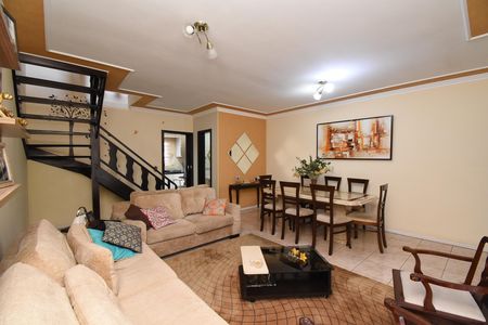 Sala de casa à venda com 3 quartos, 202m² em Capão da Imbuia, Curitiba