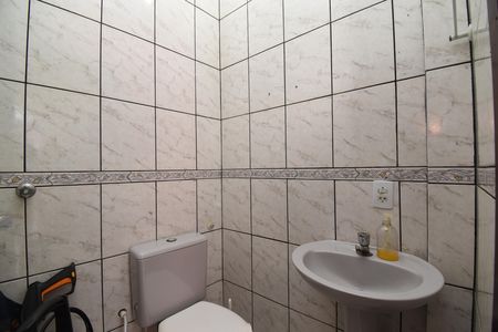 Casa à venda com 202m², 3 quartos e 3 vagasLavabo da Área gourmet