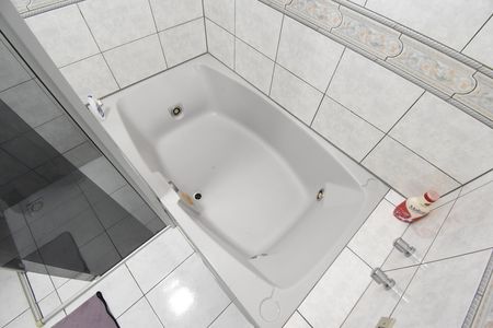 Casa à venda com 202m², 3 quartos e 3 vagasBanheiro da Suíte
