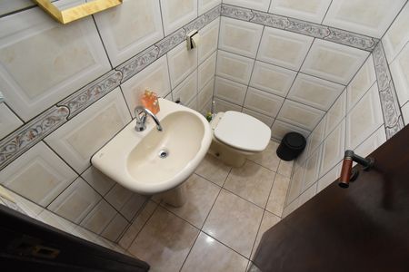 Casa à venda com 202m², 3 quartos e 3 vagasLavabo