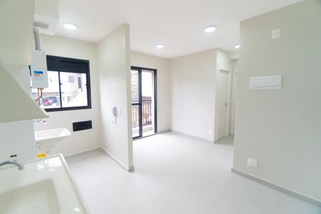 Apartamento para alugar com 37m², 2 quartos e sem vaga Apartamento para alugar com 37m², 2 quartos e sem vagaCozinha e Área de Serviço