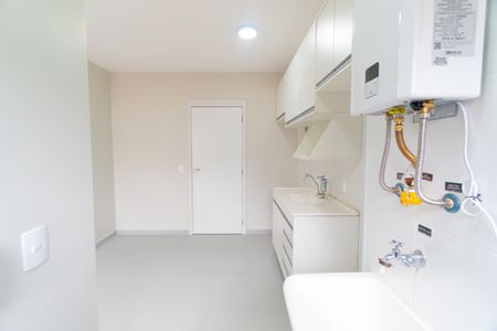Apartamento para alugar com 37m², 2 quartos e sem vaga Apartamento para alugar com 37m², 2 quartos e sem vagaCozinha e Área de Serviço