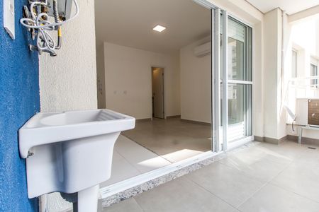 Apartamento para alugar com 55m², 2 quartos e 2 vagasÁrea de Serviço