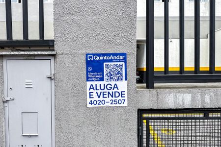 Studio à venda com 27m², 1 quarto e sem vaga Studio à venda com 27m², 1 quarto e sem vagaPlaca