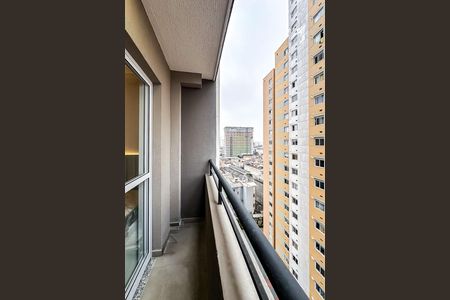 Studio à venda com 27m², 1 quarto e sem vaga Studio à venda com 27m², 1 quarto e sem vagaVaranda