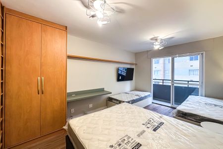 Studio à venda com 27m², 1 quarto e sem vaga Studio à venda com 27m², 1 quarto e sem vagaStudio