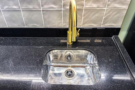 Studio à venda com 27m², 1 quarto e sem vaga Studio à venda com 27m², 1 quarto e sem vagaCozinha