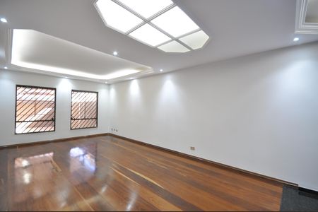 Sala de casa à venda com 3 quartos, 220m² em Jardim Virginia Bianca, São Paulo