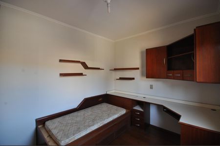 Casa à venda com 220m², 3 quartos e 3 vagasQuarto 2