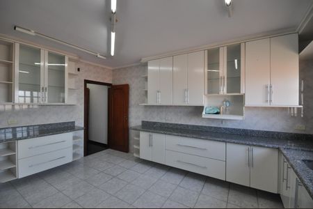 Casa à venda com 220m², 3 quartos e 3 vagasCozinha