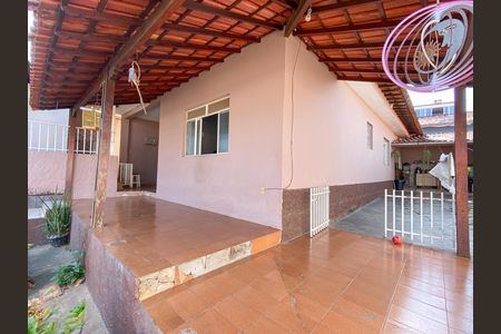 Casa para alugar com 210m², 2 quartos e 2 vagas