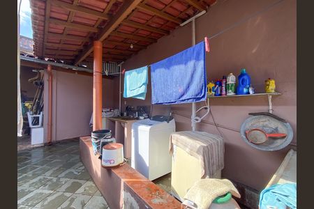 Casa para alugar com 210m², 2 quartos e 2 vagas
