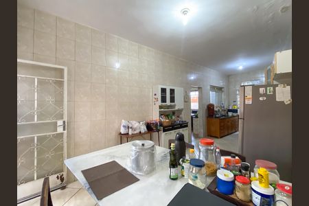 Casa para alugar com 210m², 2 quartos e 2 vagas