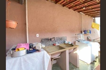 Casa para alugar com 210m², 2 quartos e 2 vagas