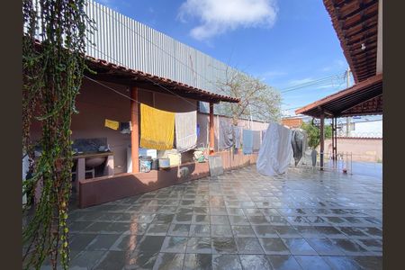 Casa para alugar com 210m², 2 quartos e 2 vagas