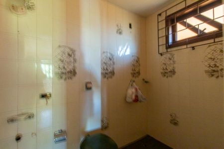 Casa à venda com 270m², 3 quartos e 3 vagasBanheiro Social
