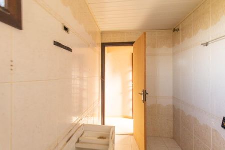 Casa à venda com 270m², 3 quartos e 3 vagasBanheiro Social 2