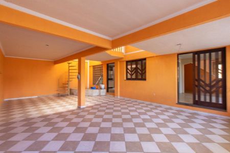 Casa à venda com 270m², 3 quartos e 3 vagasGaragem
