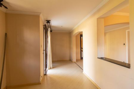Casa à venda com 270m², 3 quartos e 3 vagasSala