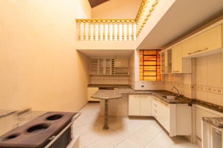 Casa à venda com 270m², 3 quartos e 3 vagasCozinha