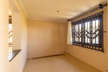 Casa à venda com 270m², 3 quartos e 3 vagasSala