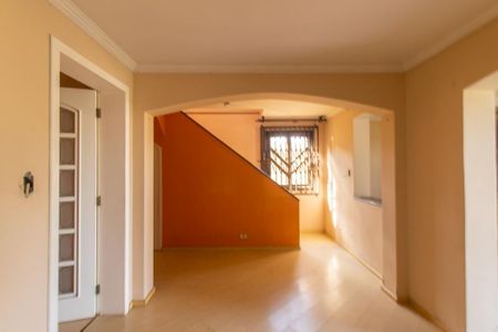 Casa à venda com 270m², 3 quartos e 3 vagasSala