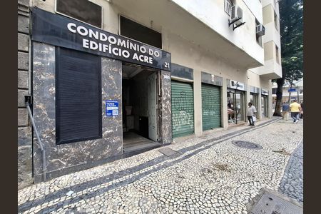 Apartamento à venda com 26m², 1 quarto e sem vaga Apartamento à venda com 26m², 1 quarto e sem vagaFachada