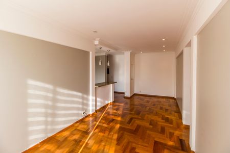 Sala  de apartamento para alugar com 3 quartos, 85m² em Alphaville, Santana de Parnaíba
