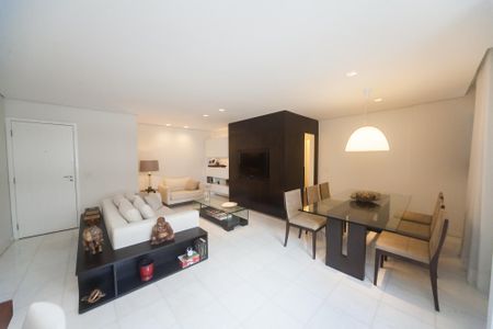 sala de apartamento à venda com 2 quartos, 87m² em Vila da Serra, Nova Lima