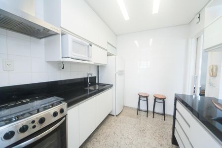 Apartamento à venda com 87m², 2 quartos e 2 vagas Apartamento à venda com 87m², 2 quartos e 2 vagasCozinha