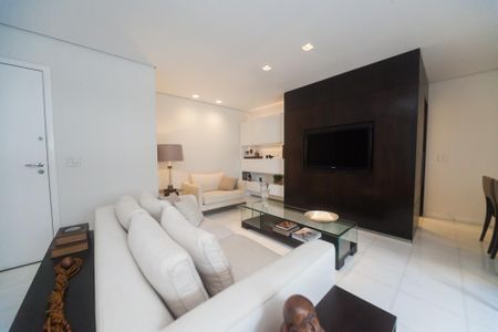 Apartamento à venda com 87m², 2 quartos e 2 vagas Apartamento à venda com 87m², 2 quartos e 2 vagasSala de TV