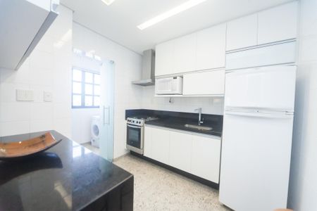 Apartamento à venda com 87m², 2 quartos e 2 vagas Apartamento à venda com 87m², 2 quartos e 2 vagasCozinha